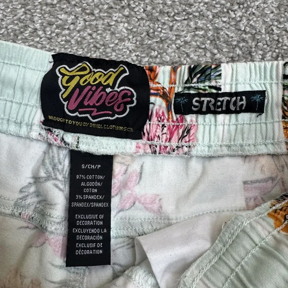 Good Vibes Shorts Mens Small Multicolor Floral Chino Beach Tropical Resortwear